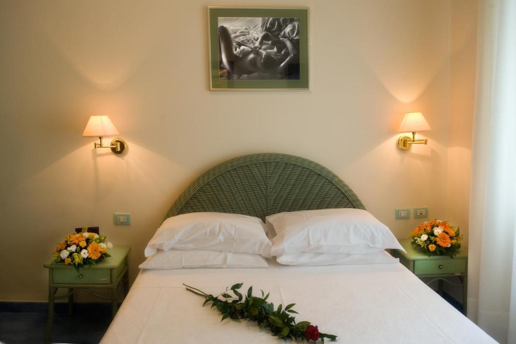 Hotel Pensione Reale Maiori Ruang foto