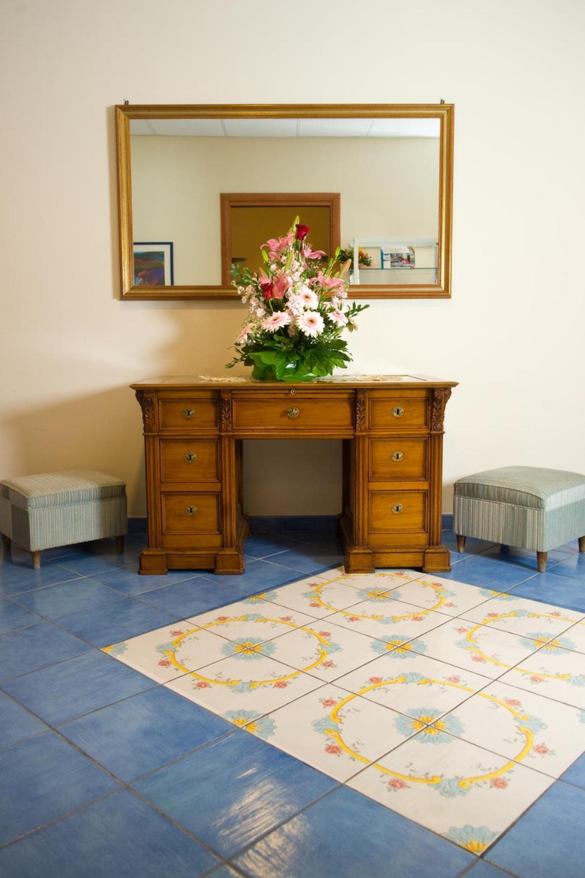 Hotel Pensione Reale Maiori Bagian luar foto