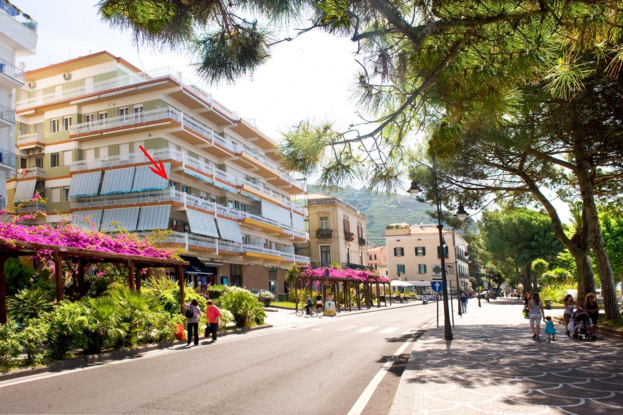 Hotel Pensione Reale Maiori Bagian luar foto
